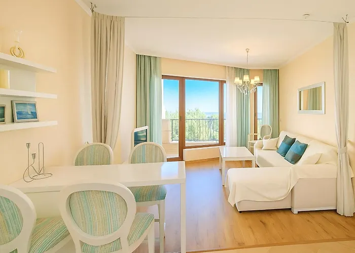 Sea View Kabakum * Warna