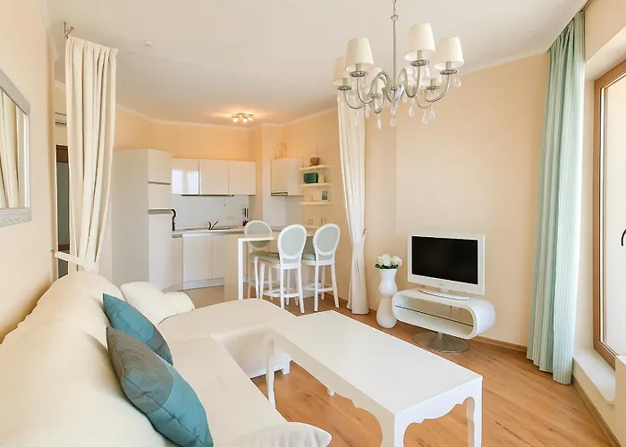 Sea View Kabakum Apartment Warna